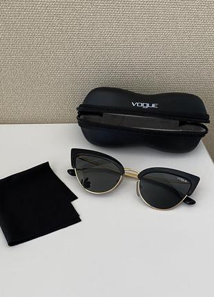 Очки солнцезащитные очки котшечки vogue cateye sunglasses