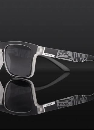Поляризовані сонцезахисні окуляри для чоловіків і жінок