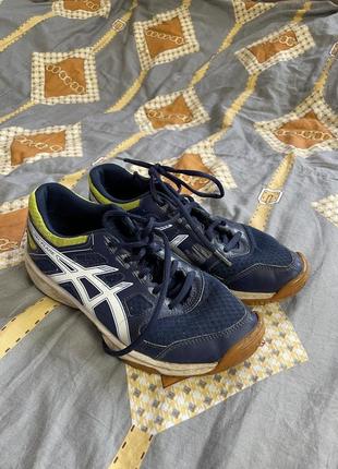 Кросівки asics