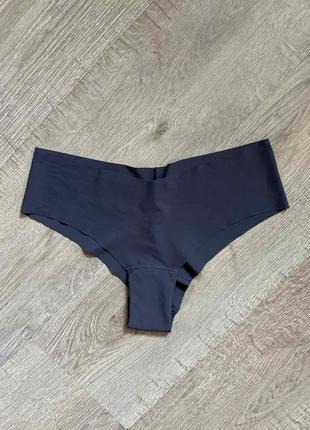 Безшовні трусики