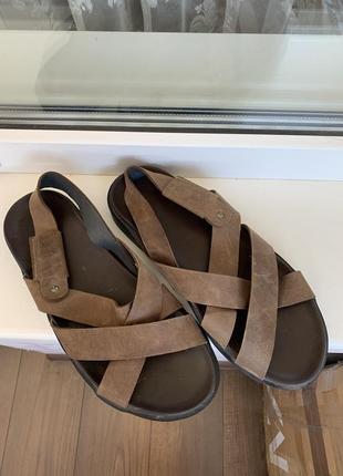 Сандалії