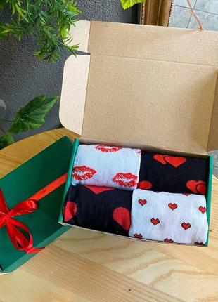 Подарунковий комплект шкарпеток для хлопців на 4 пари 40-45 р різнобарвні, трикотажні, демісезонні весна-осінь8 фото
