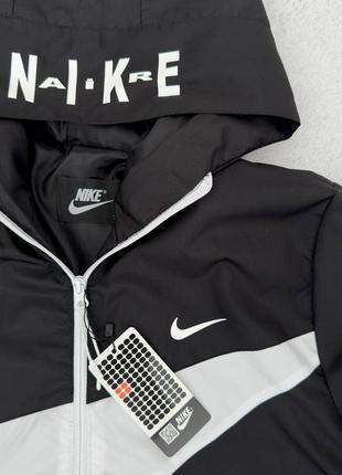 Вітрівка nike