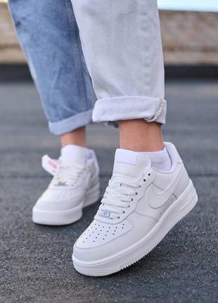 Nike air force 1 classic white premium