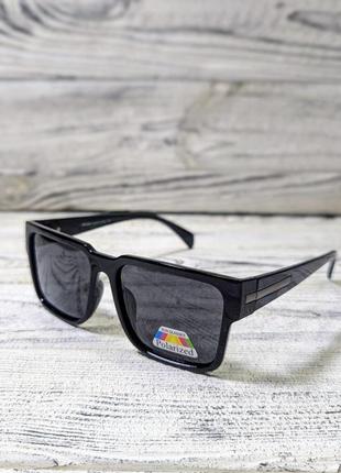 Солнцезащитные очки мужские, черные, с поляризацией в пластиковой глянцевой  оправе