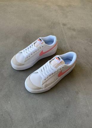 Кросівки жіночі шкіряні nike court legacy beige