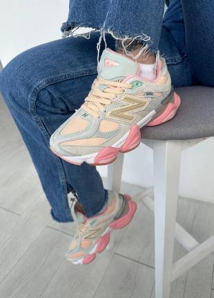 Жіночі кросівки new balance 9060 baby shower blue