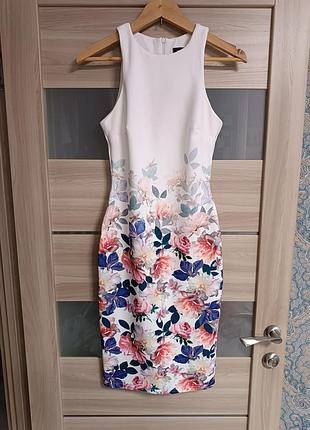 Шикарное нежное платье миди цветы