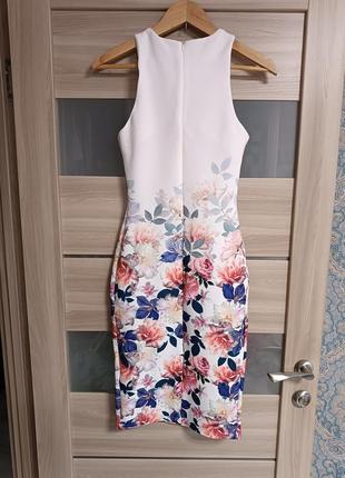 Шикарное нежное платье миди цветы