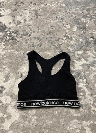 Спортивний жіночий женский  кроп топ топік для бігу для спорту  new balance