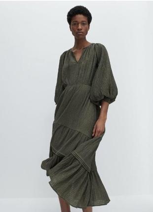 Шикарна сукня міді оливка з текстурованої тканини з пишними рукавами reserved m-l