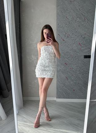 Белые платье с бисером2 фото