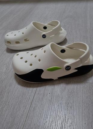 Крокси crocs білі капці