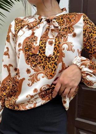 Стильна жіноча блуза біла принт леопардовий з коміром на зав'язках блузка з довгим рукавами