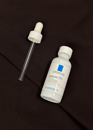 Сироватка з пантенолом для посиленого відновлення та зволоження подразненої шкіри...