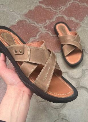 Шльопанці великих розмірів-зручне взуття