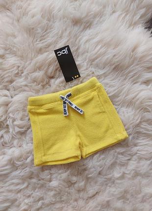 Шортики jbc (бельгія) на 3 місяці (розмір 62)