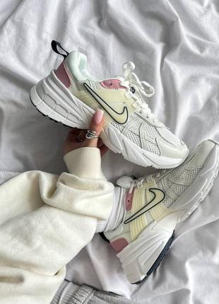 Кросівки nike v2k  pink/white