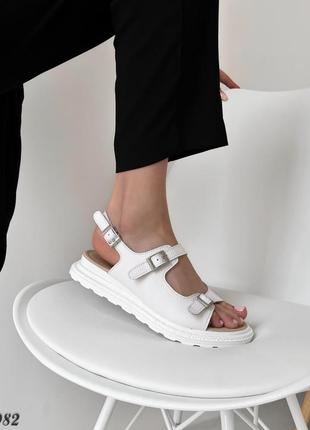 Білі жіночі босоніжки сандалі з пряжками з натуральної шкіри шкіряні босоніжки сандалі з пряжками