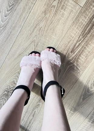 Босоніжки туфлі на високому товстому підборі3 фото