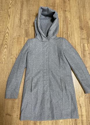 Пальто фирменное серое vero moda м