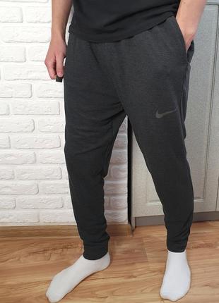 Чоловічі спортивні штани nike dry pant training hyperdry light dri fit / найк драй фіт оригінал