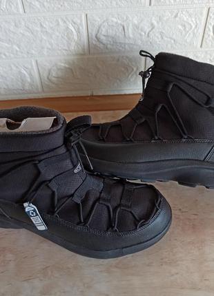 Ботинки снігоходи keen waterproof uneek snk chukka wp 1025491 оригінал 37.5р 38р 38.5р 40р 41р4 фото