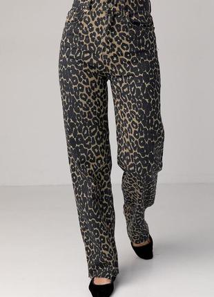 Жіночі джинси з леопардовим візерунком