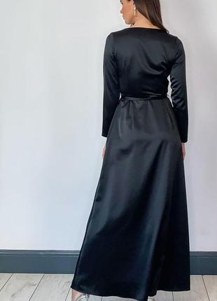 Черное длинное платье в пол макси шелковое атласное сатин вырез декольте вечернее1 фото