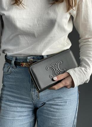 Гаманець celine large zipped wallet cuir triomphe in smooth calfskin black4 фото