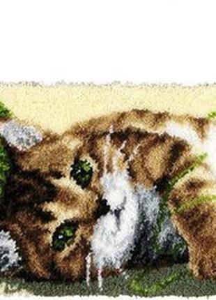 Набір для килимової вишивки килимок кошеня із зеленими нитками (основа-канва, нитки, гачок для килимової вишивки)