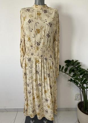 Платье миди с цветочным принтом на талии m&s6 фото