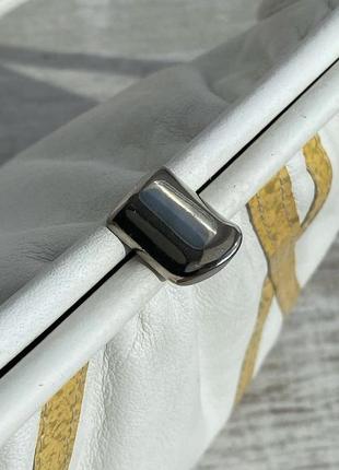Винтажная белоснежная кожаная белая сумка натуральная кожа на фермуаре8 фото