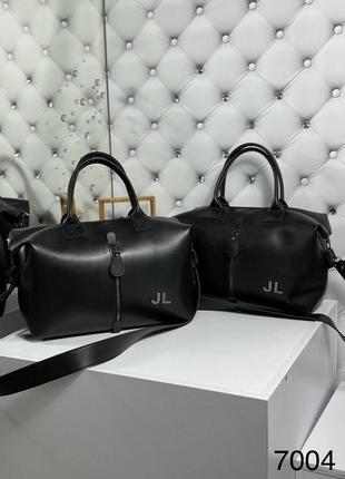 Жіноча стильна та якісна сумка з еко шкіри чорна10 фото