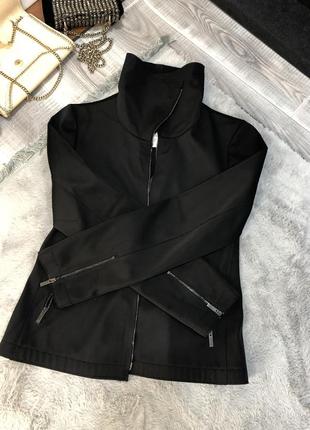 Куртка черная армани