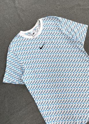 Nike t-shirt sportswear light монограммная мужская футболка2 фото