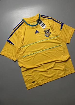 Футбольная футболка adidas збірна україни