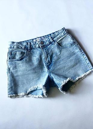 Шорти