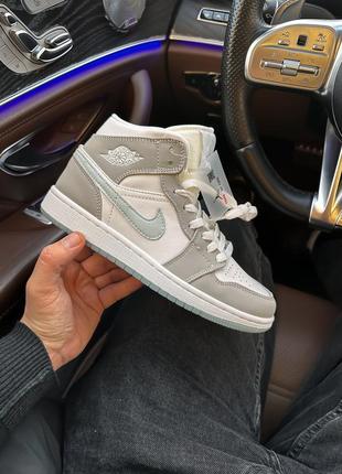 Кроссовки nike air jordan 1 high grey blue