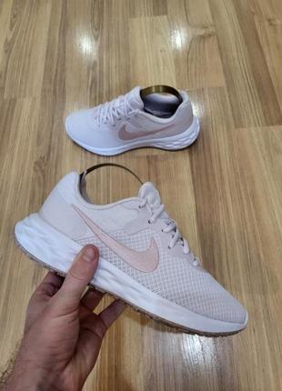 Кроссовки nike revolution 6