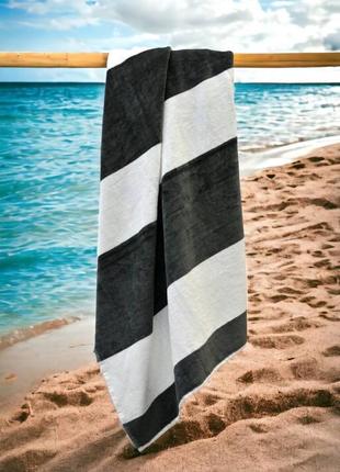 Пляжное полотенце