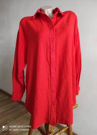Красная рубашка свободного кроя