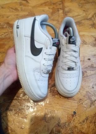 Шкіряні кросівки nike air force 1