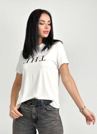 Трикотажна футболка з принтом "the" | розпродаж моделі