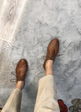 Кожаные очень мягкие классические коричневые туфли на низком ходу кожа