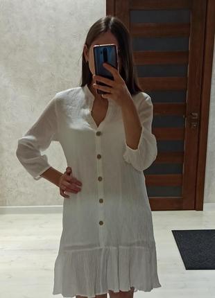 Біла сукня сорочка, жата тканина з оборками zara s-m