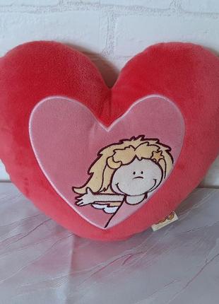 Меховая подушка для декора 
 -игрушка в форме розового  сердца