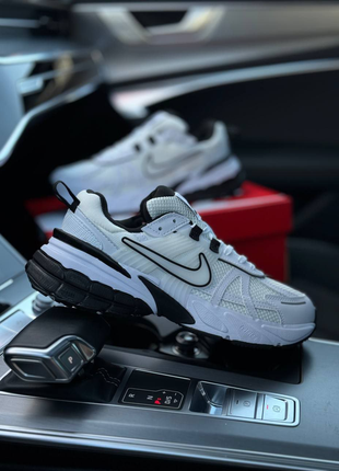 Чоловічі кросівки nike runtekk white black