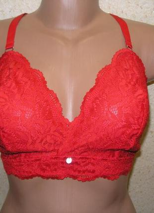 Красивый бюстгальтер мягкий без косточек uk38dd eur85dd.