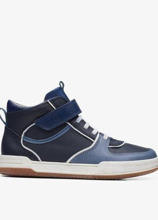 Шкіряні черевики clarks fawn sky o navy